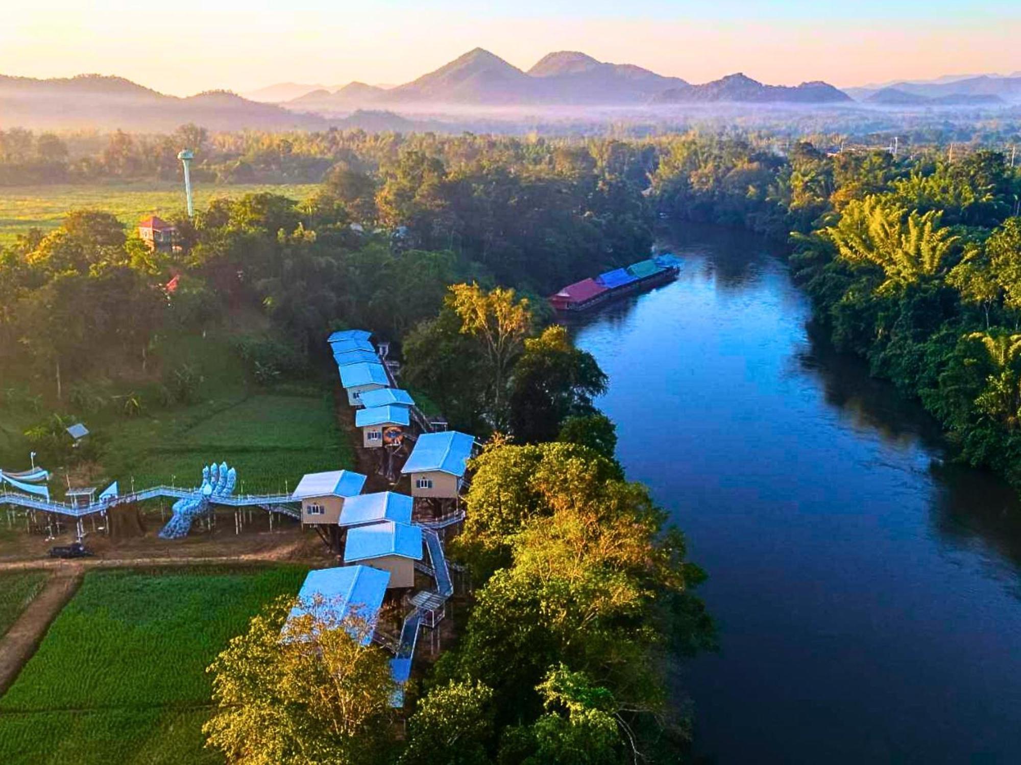 Yoko River Kwai Resort Ban Huai Maenam Noi Exterior foto